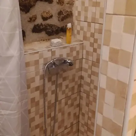 Akivillas Celorico Brick *