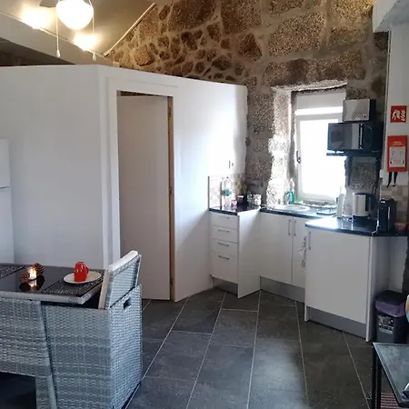 Semesterbostad Akivillas Celorico Brick *