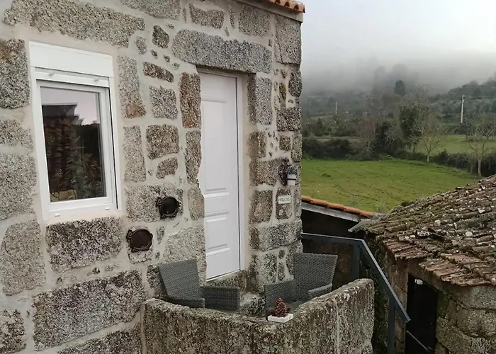 Akivillas Celorico Brick